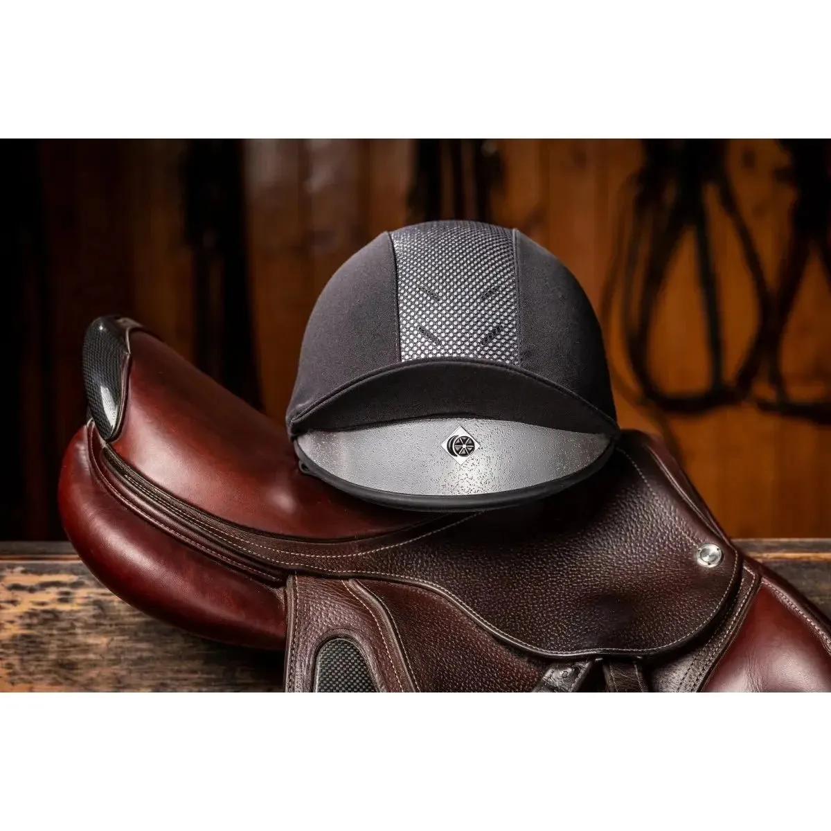 Charles Owen Pro 11 Plus Jockey Skull Navy