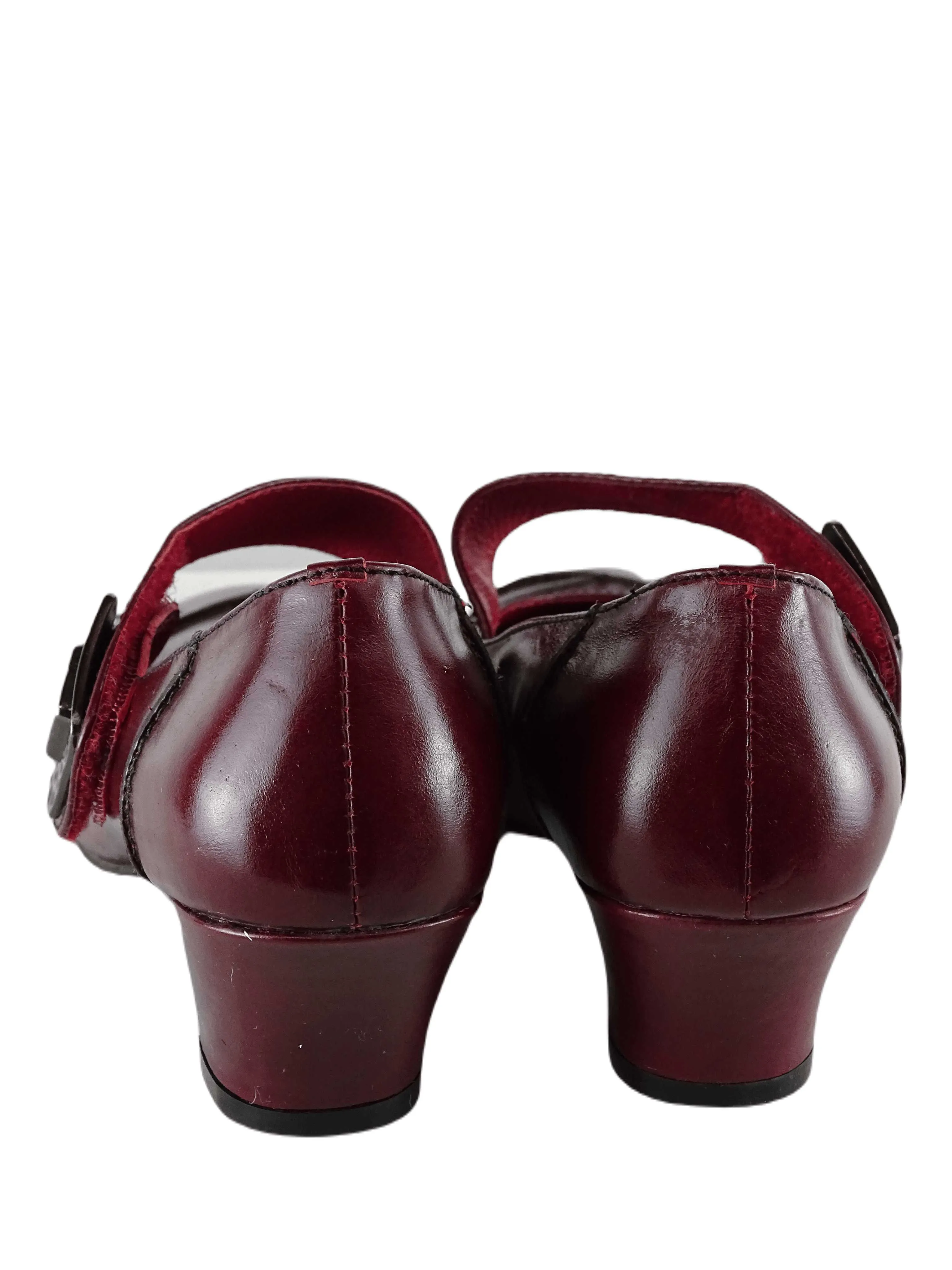Django & Juliette Red Pumps with Silver Buckle AU/US 6 (EU 37)