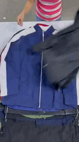 Nike/ Adidas Windbreaker Jackets 25pcs  (F88)