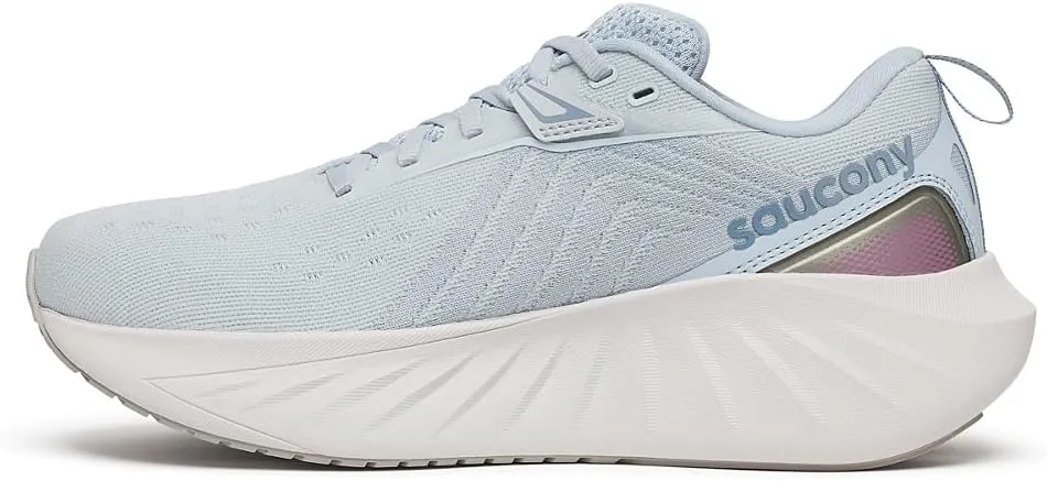 Saucony Women's Triumph 22 Sneaker