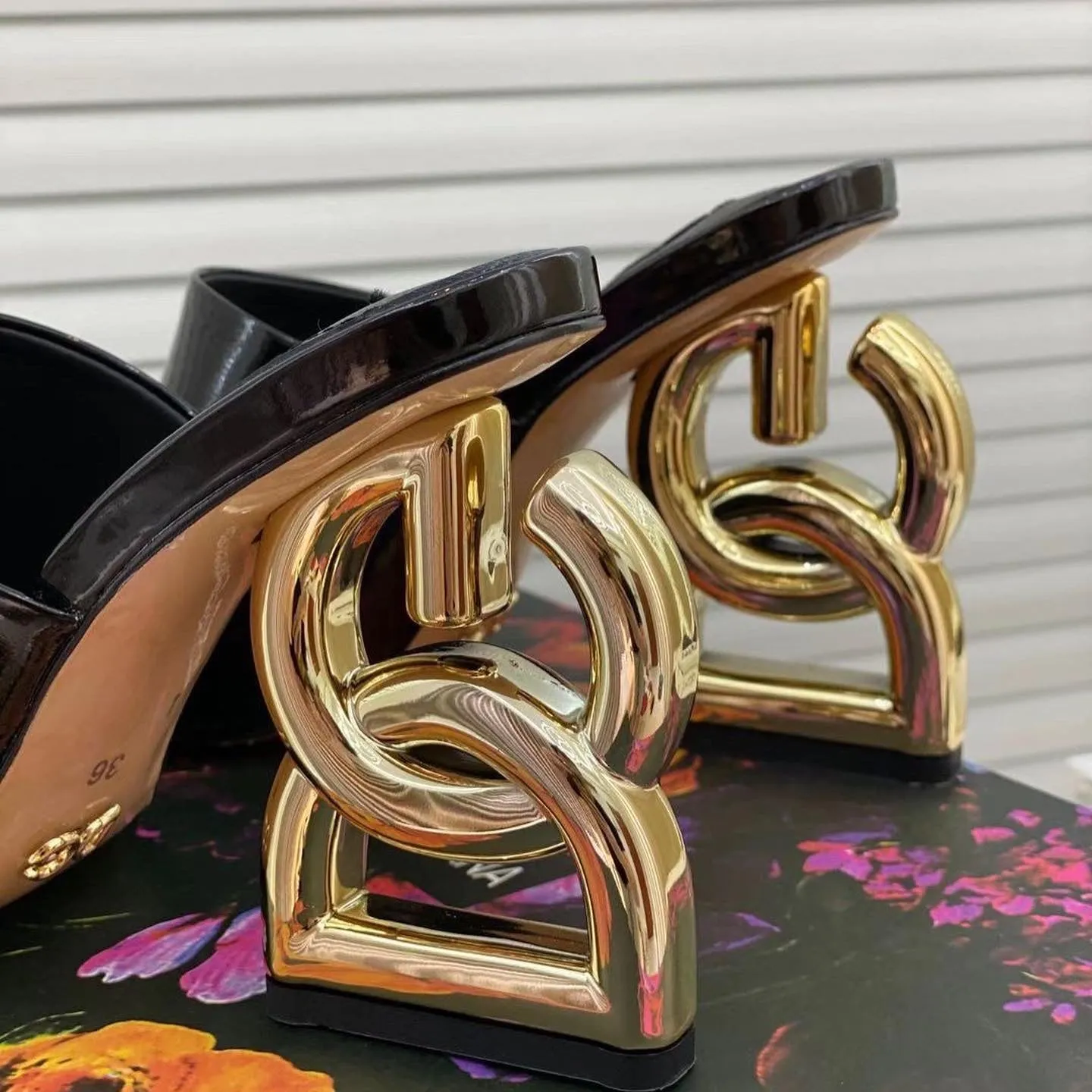 SE599  Size 5-11