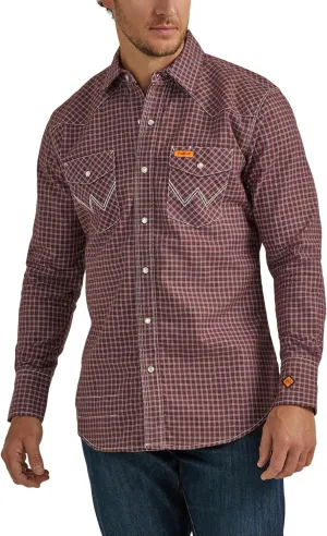 Wrangler Men's Sport Western Two Pocket Long Sleeve Snap Shirt