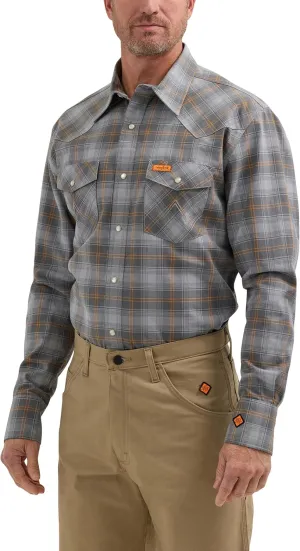 Wrangler Men's Sport Western Two Pocket Long Sleeve Snap Shirt